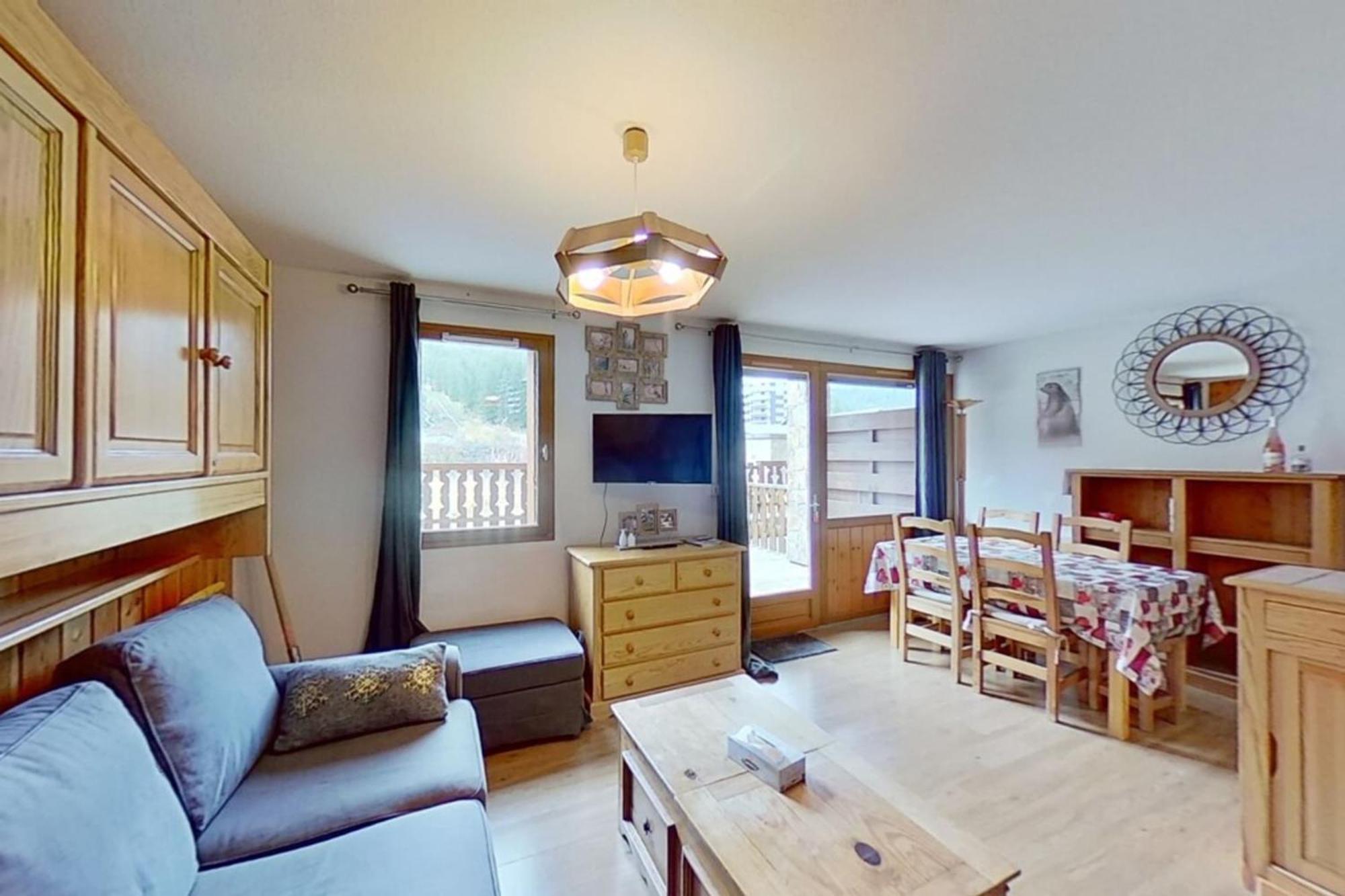 Casa-Amelie Terrace With View And Parking Apartment Vars  Bagian luar foto