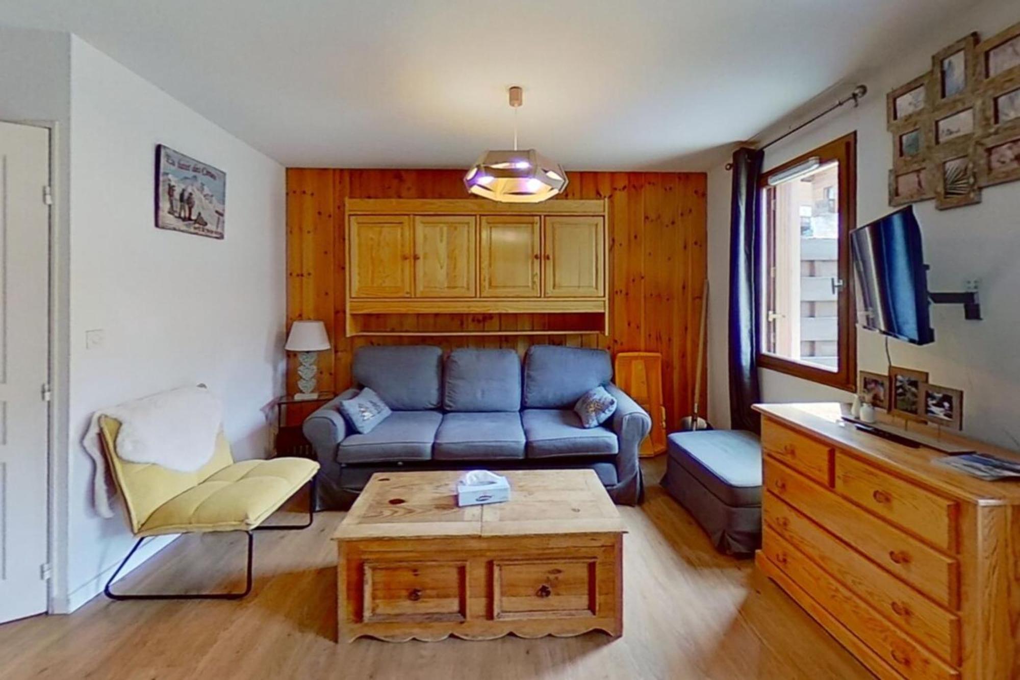 Casa-Amelie Terrace With View And Parking Apartment Vars  Bagian luar foto