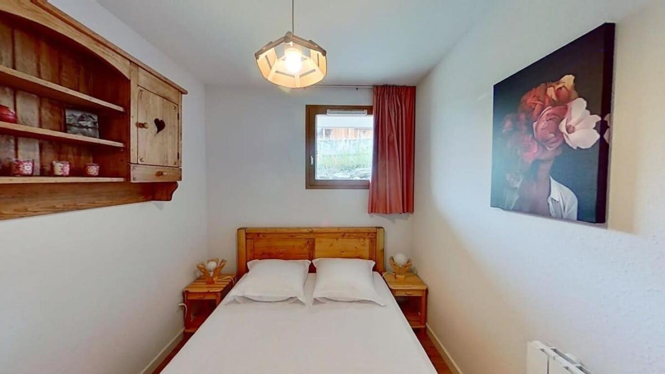 Casa-Amelie Terrace With View And Parking Apartment Vars  Bagian luar foto