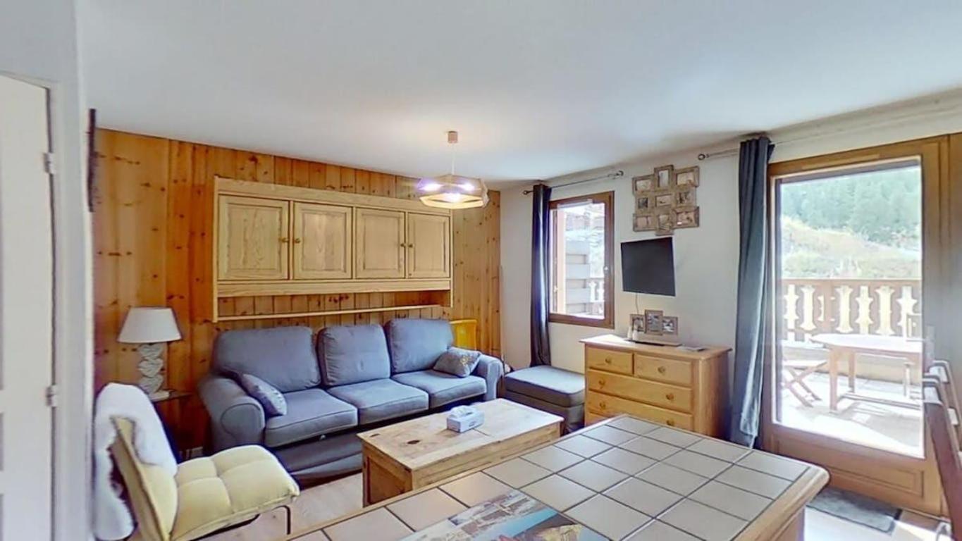 Casa-Amelie Terrace With View And Parking Apartment Vars  Bagian luar foto